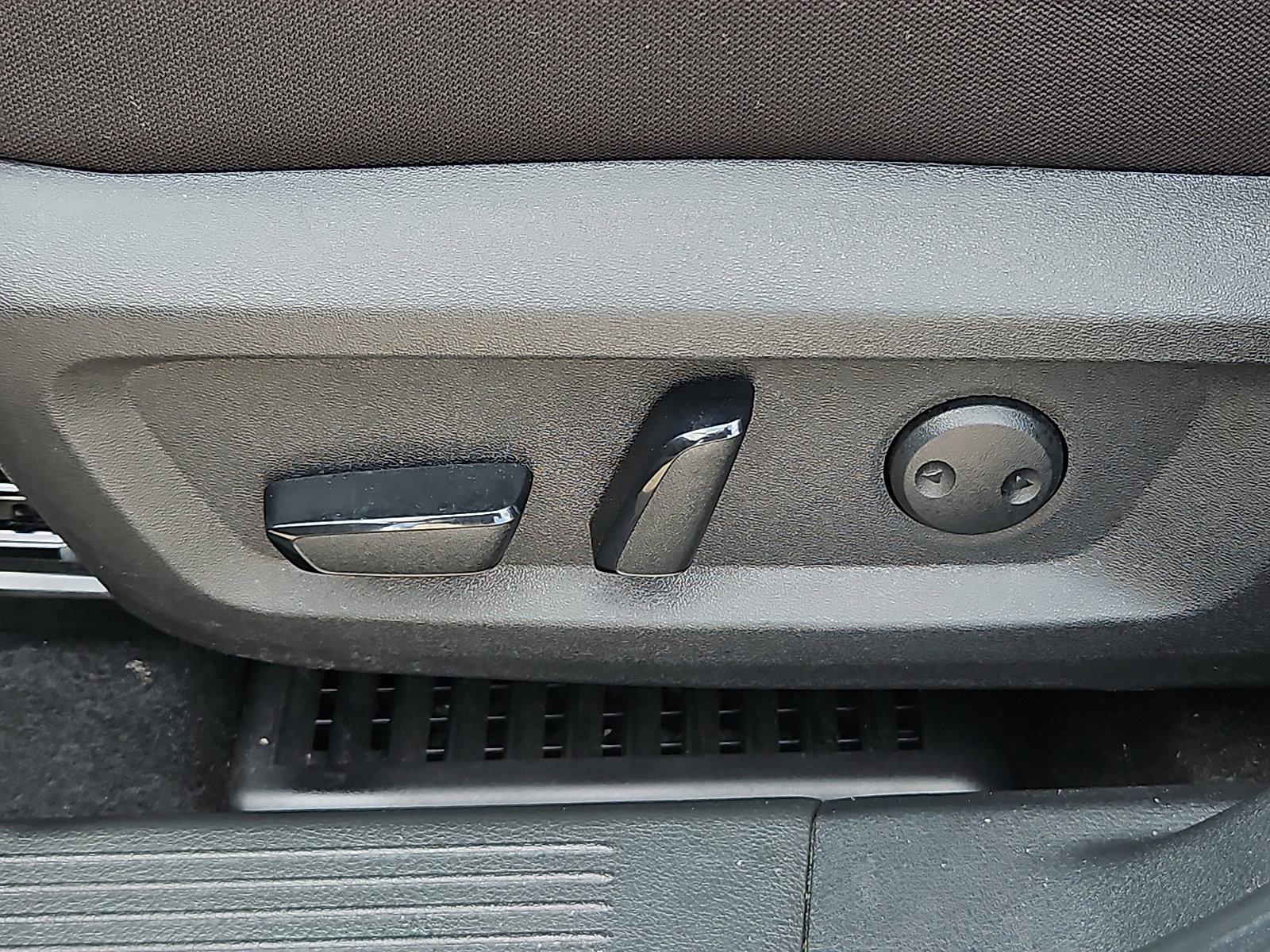 2023 Nissan Rogue Vehicle Photo in Jenkintown, PA 19046