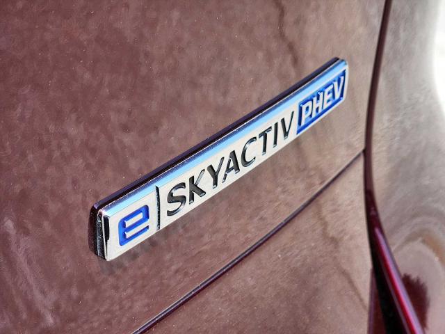 2024 Mazda CX-90 PHEV Vehicle Photo in DENTON, TX 76210-9321