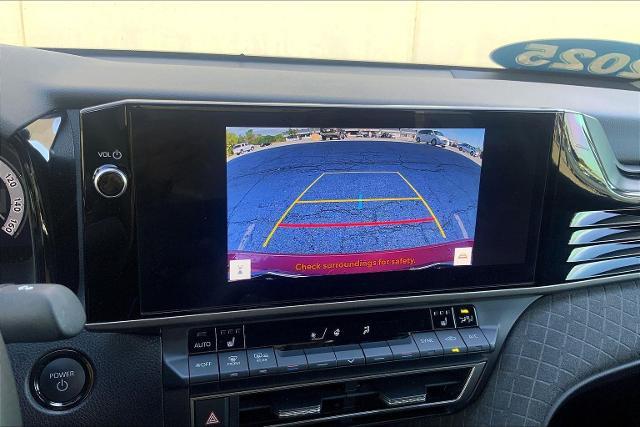 2025 Toyota Camry Vehicle Photo in KANSAS CITY, MO 64114-4545