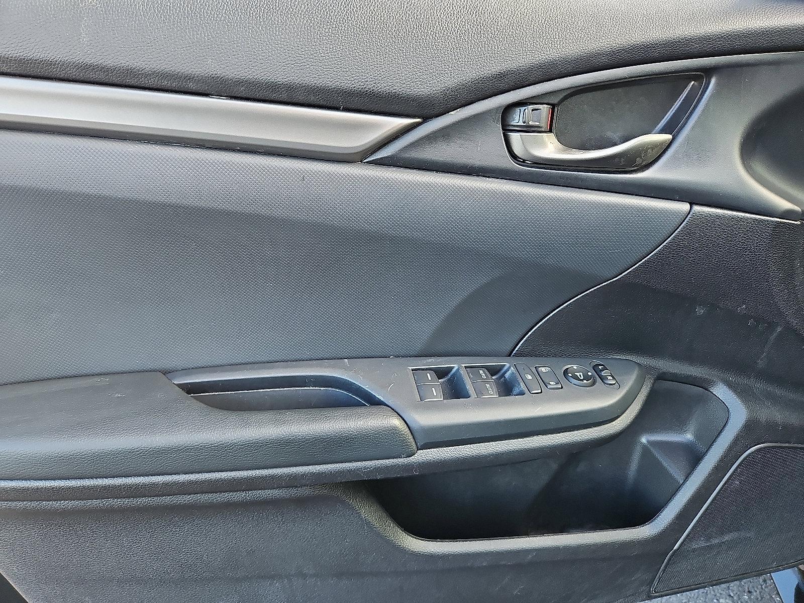 2020 Honda Civic Hatchback Vehicle Photo in Trevose, PA 19053