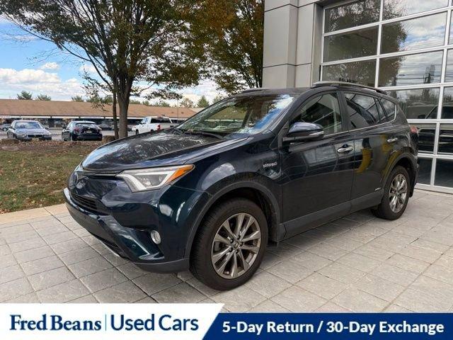 2018 Toyota RAV4 Vehicle Photo in Flemington, NJ 08822