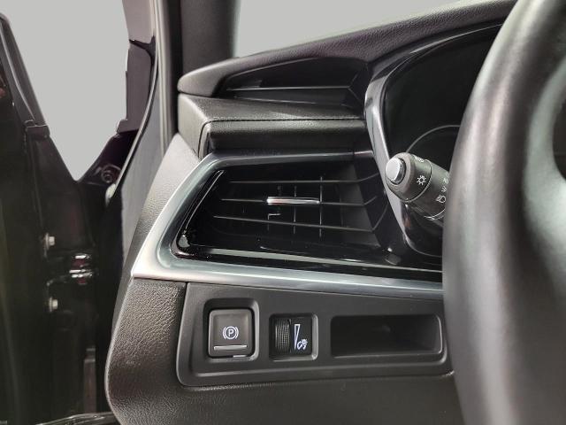 2025 Cadillac XT6 Vehicle Photo in NEENAH, WI 54956-2243