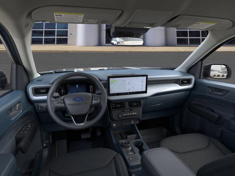 2025 Ford Maverick Vehicle Photo in Belle Vernon, PA 15012