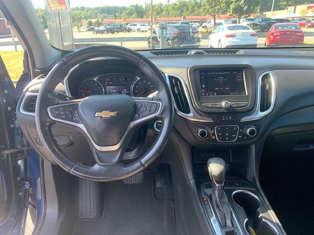 2022 Chevrolet Equinox Vehicle Photo in MOON TOWNSHIP, PA 15108-2571