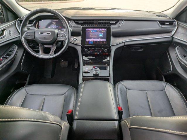 2022 Jeep Grand Cherokee L Vehicle Photo in SELMA, TX 78154-1459