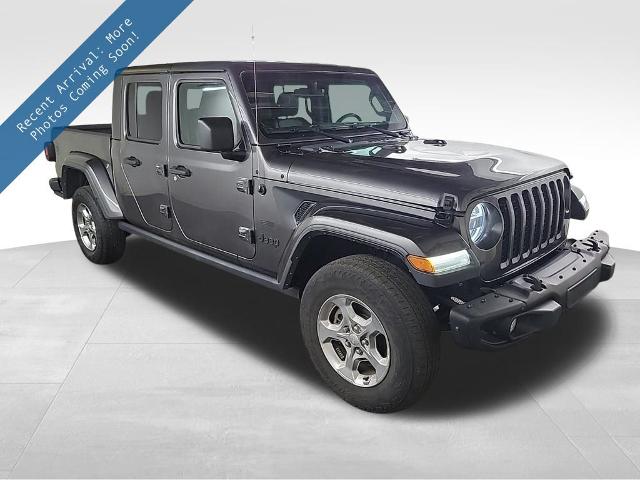 2021 Jeep Gladiator Vehicle Photo in Cedar Rapids, IA 52402