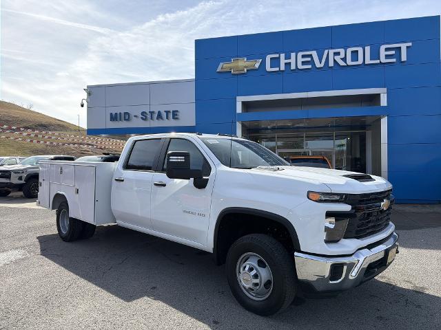 2026 Chevrolet Silverado 3500 HD Chassis Cab Vehicle Photo in SUTTON, WV 26601-9538