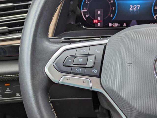 2024 Volkswagen Atlas Vehicle Photo in BRUNSWICK, GA 31525-1881