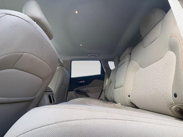 2019 Jeep Cherokee Vehicle Photo in Savannah, GA 31419