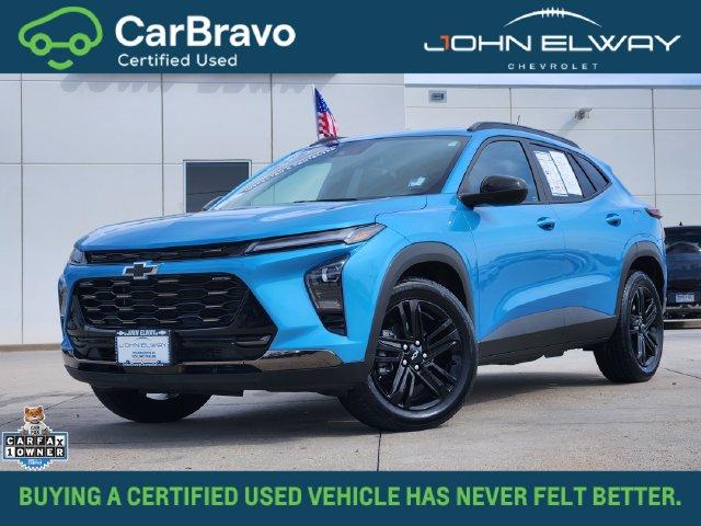 2025 Chevrolet Trax Vehicle Photo in ENGLEWOOD, CO 80113-6708