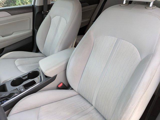 2016 Hyundai SONATA Hybrid Vehicle Photo in San Antonio, TX 78209