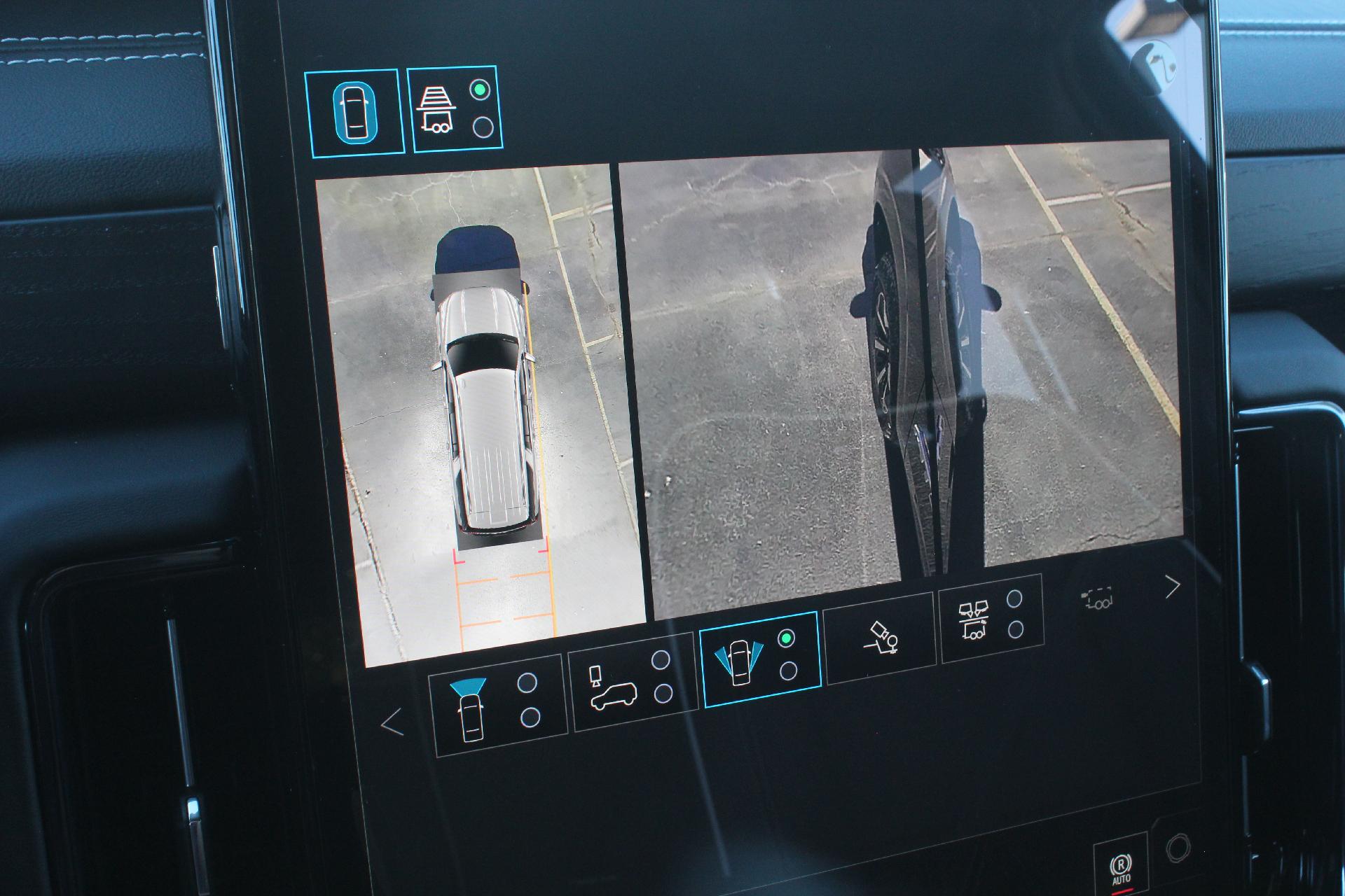 2026 GMC Yukon XL Vehicle Photo in AURORA, CO 80012-4011