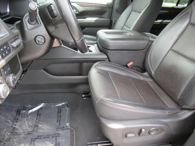2022 Chevrolet Suburban Vehicle Photo in LEESBURG, FL 34788-4022