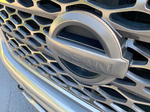 2019 Nissan Titan Vehicle Photo in MOON TOWNSHIP, PA 15108-2571