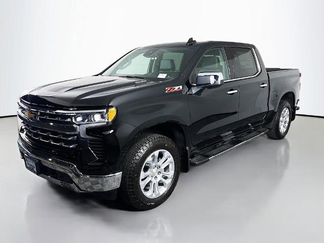 2025 Chevrolet Silverado 1500 Vehicle Photo in PUYALLUP, WA 98371-4149