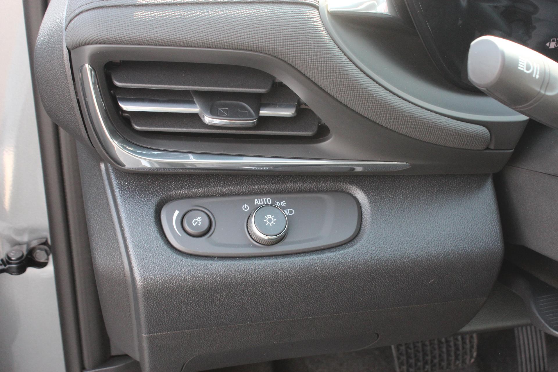2026 Buick Envista Vehicle Photo in AURORA, CO 80012-4011