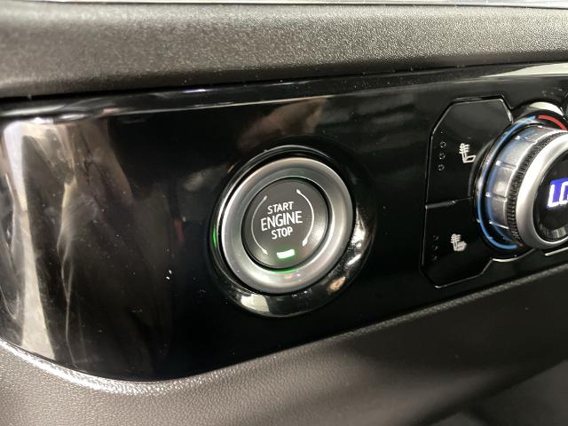 2023 GMC Sierra 1500 Vehicle Photo in GILBERT, AZ 85297-0402