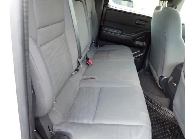 2022 Nissan Frontier Vehicle Photo in ZELIENOPLE, PA 16063-2910