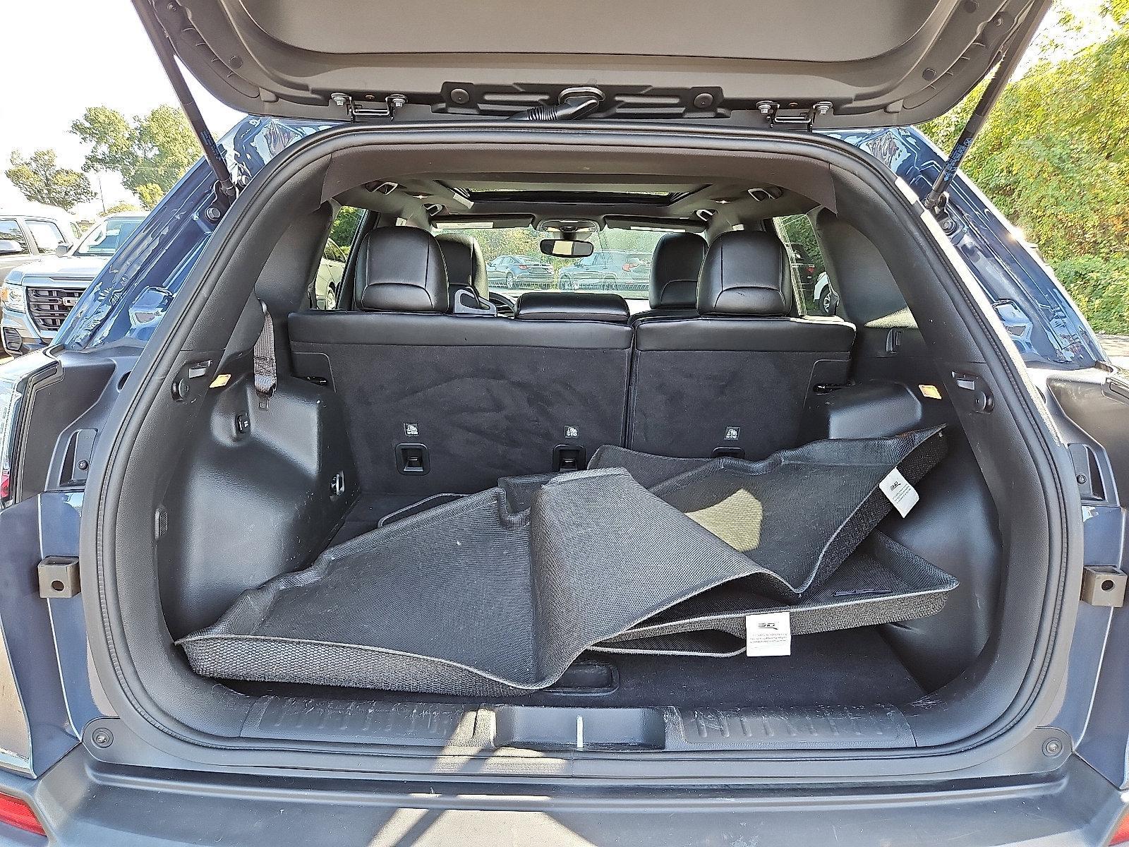2021 Jeep Cherokee Vehicle Photo in Trevose, PA 19053