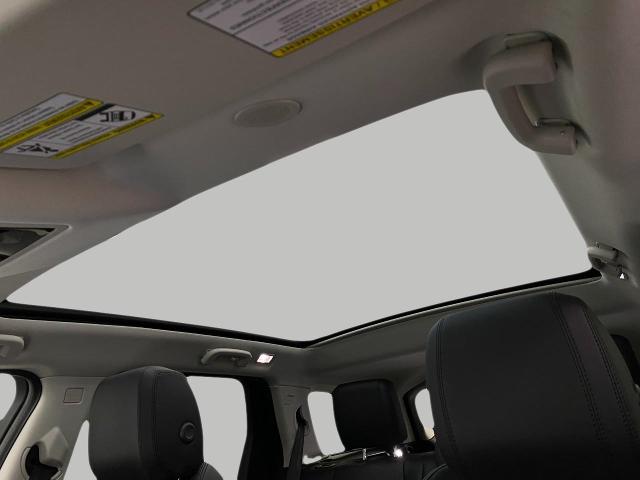 2025 Discovery Sport Vehicle Photo in Appleton, WI 54913