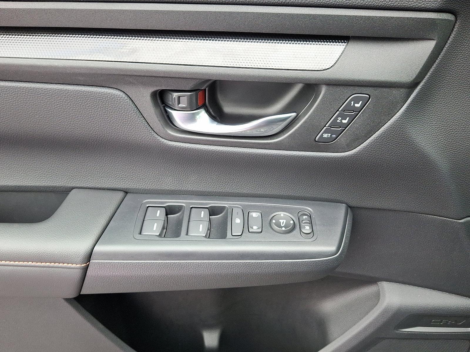 2025 Honda CR-V Hybrid Vehicle Photo in Harrisburg, PA 17111