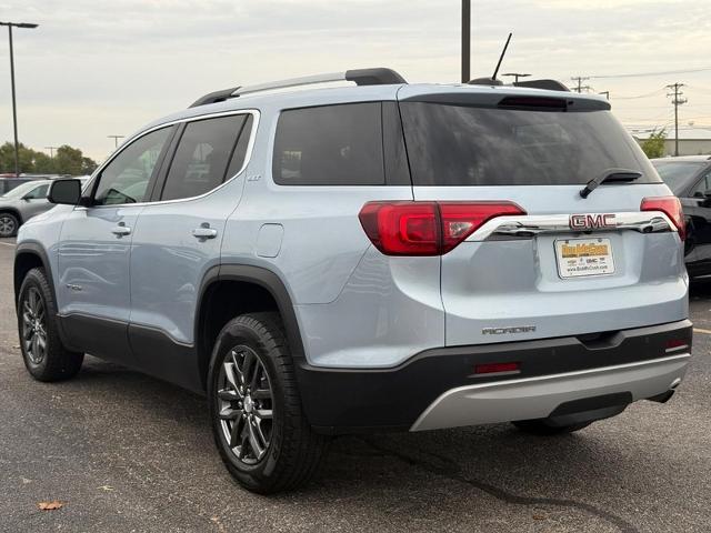 2017 GMC Acadia Vehicle Photo in COLUMBIA, MO 65203-3903