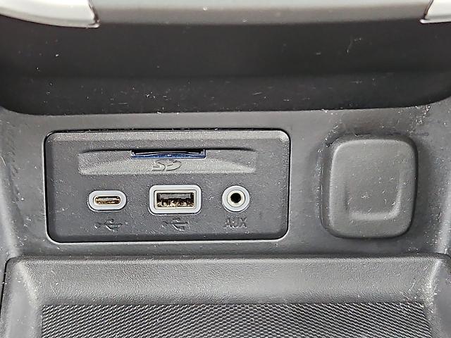 2023 GMC Terrain Vehicle Photo in TREVOSE, PA 19053-4984