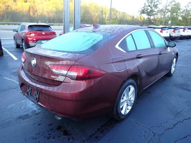 2018 Buick Regal Sportback Vehicle Photo in ZELIENOPLE, PA 16063-2910