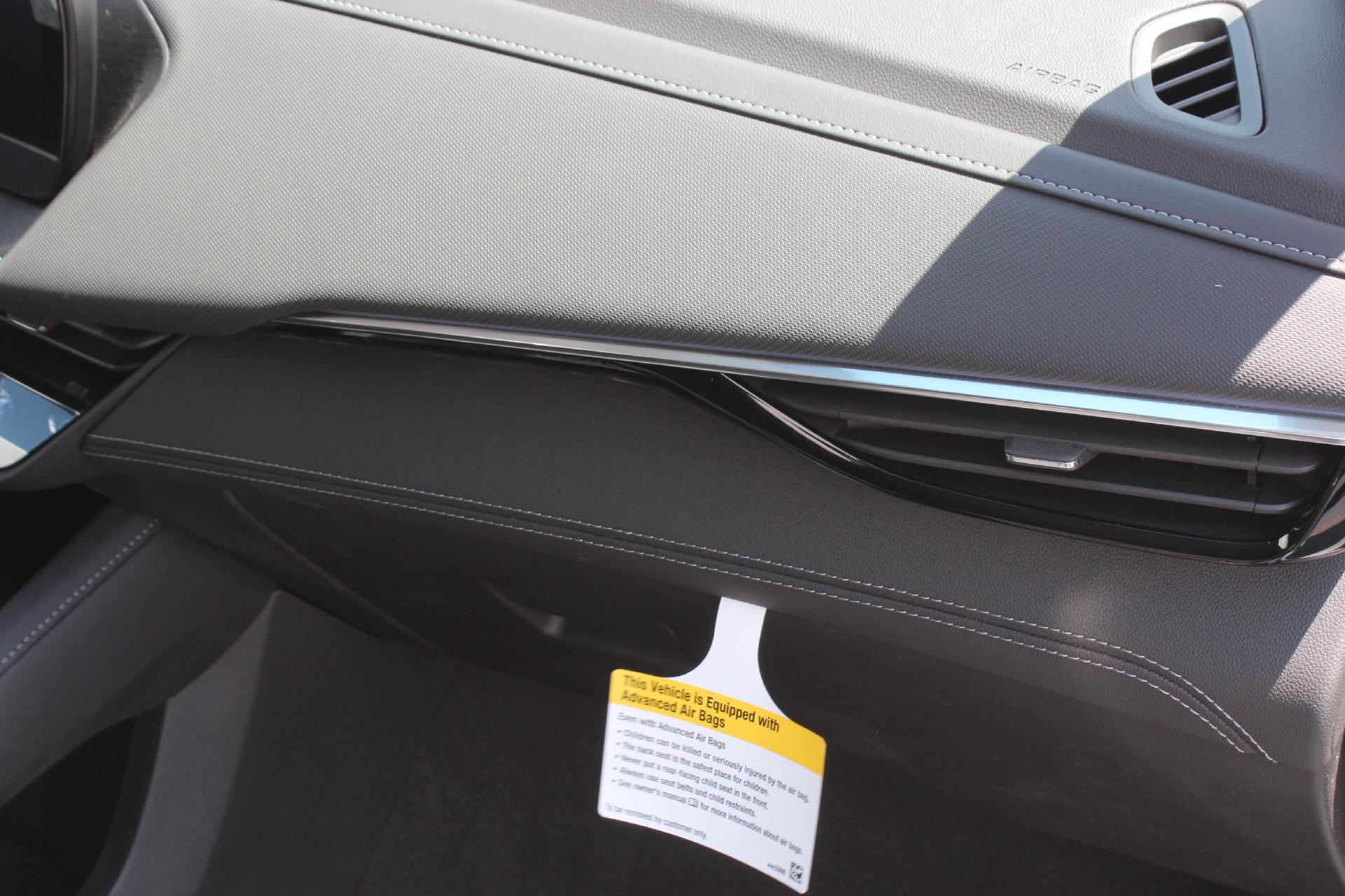 2025 Buick Envision Vehicle Photo in AURORA, CO 80012-4011