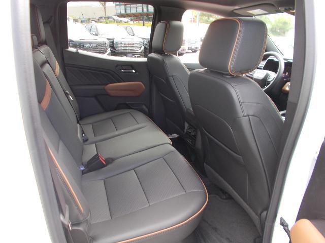 2026 GMC Canyon Vehicle Photo in LOWELL, MA 01852-4336