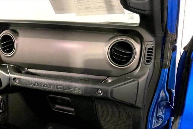2021 Jeep Wrangler Vehicle Photo in Kansas City, MO 64114