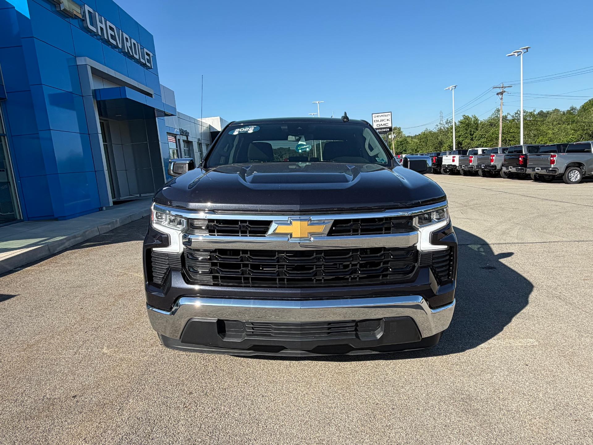 2022 Chevrolet Silverado 1500 photo 9 of 33