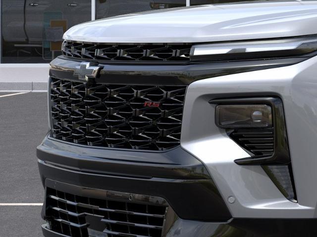 2027 Chevrolet Traverse photo 13 of 31