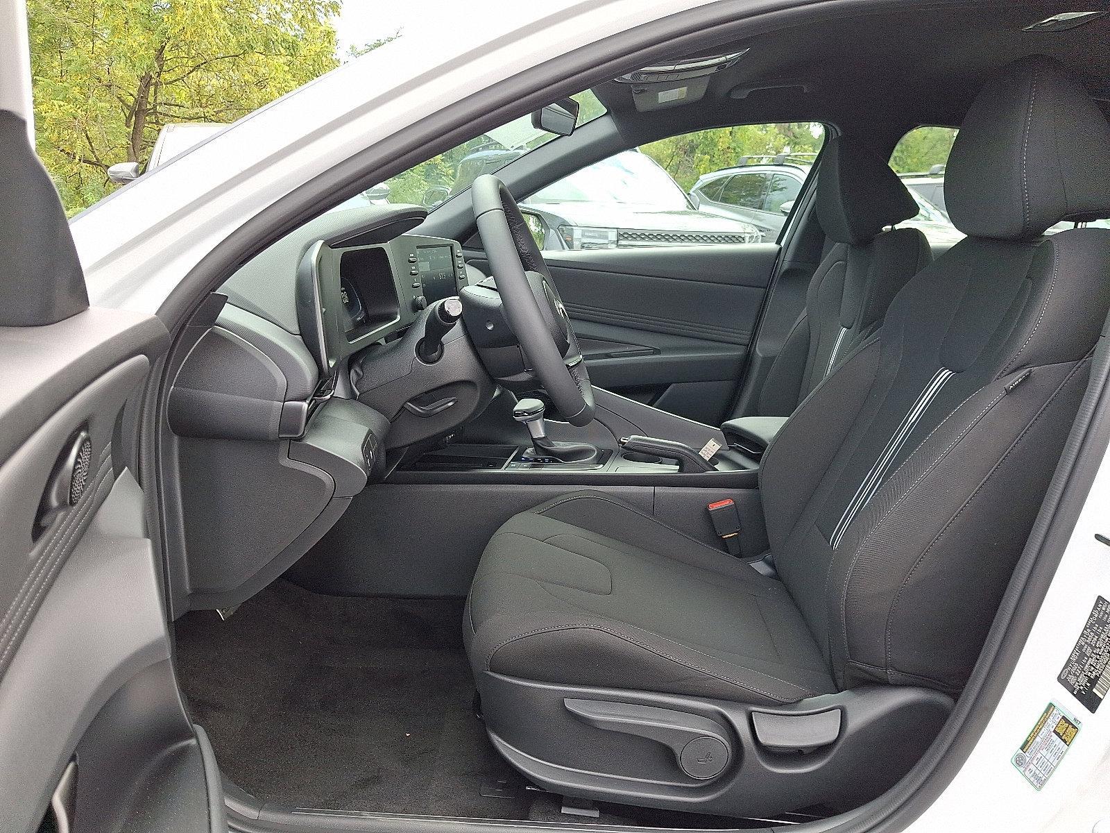 2025 Hyundai ELANTRA Vehicle Photo in Harrisburg, PA 17111