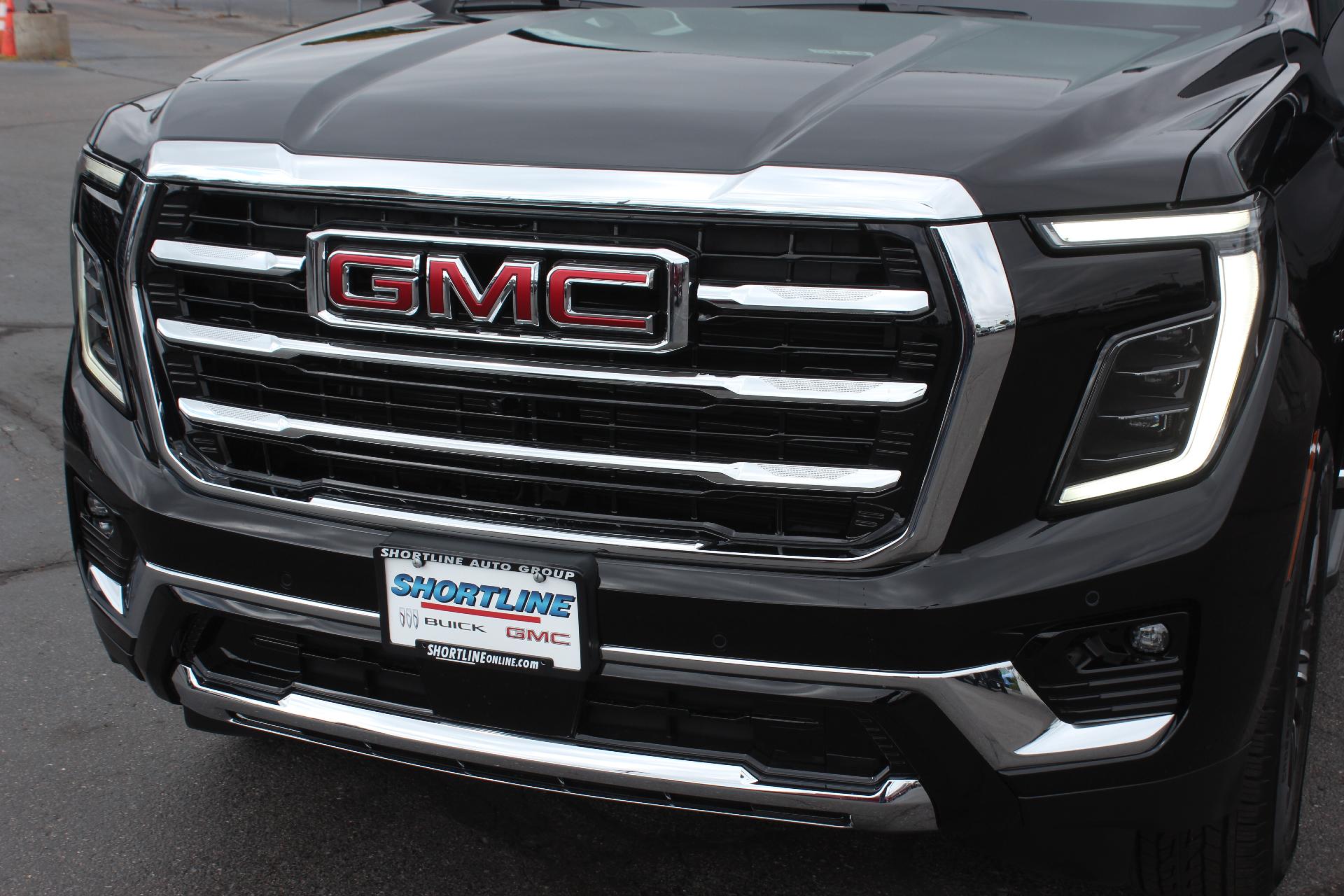 2026 GMC Yukon Vehicle Photo in AURORA, CO 80012-4011