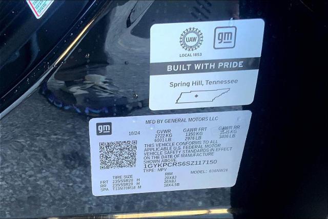 2025 Cadillac XT6 Vehicle Photo in KANSAS CITY, MO 64114-4545