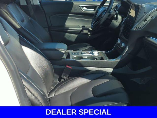 2022 Ford Edge Vehicle Photo in Merrillville, IN 46410
