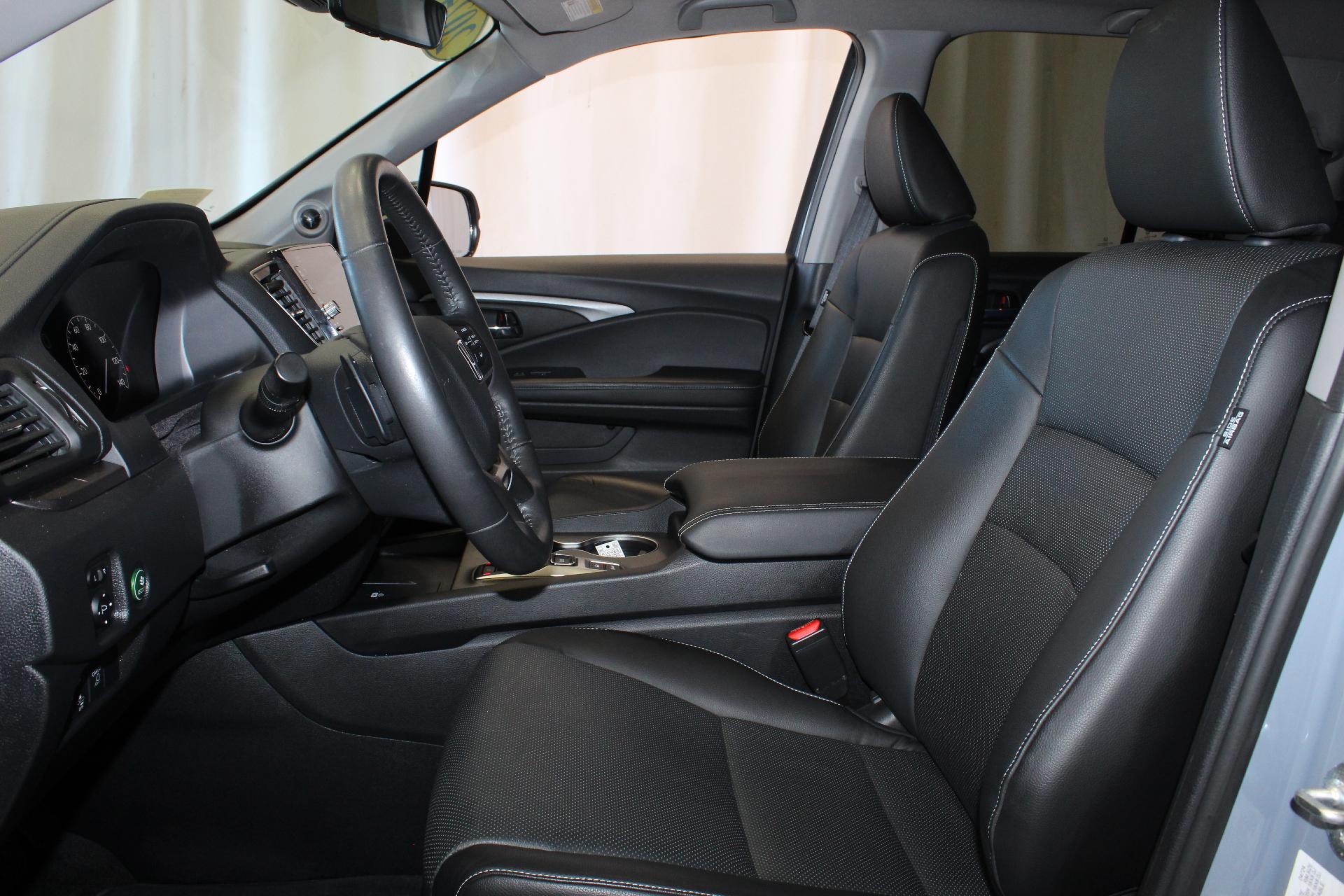 2024 Honda Ridgeline Vehicle Photo in NORTHAMPTON, MA 01060-1120