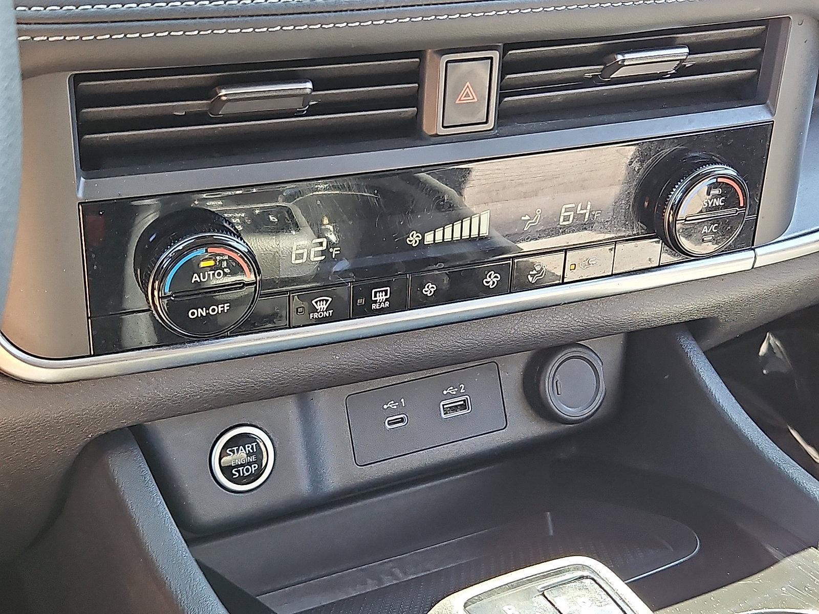 2023 Nissan Rogue Vehicle Photo in Jenkintown, PA 19046