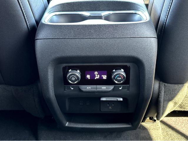 2026 Chevrolet Traverse Vehicle Photo in BEAUFORT, SC 29906-4218