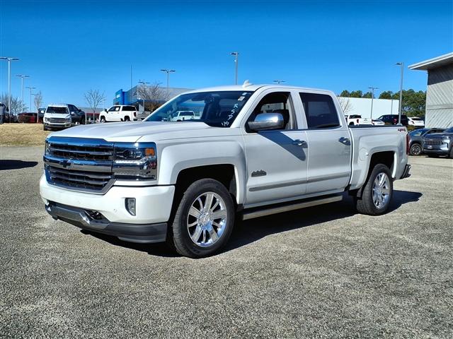 2018 Chevrolet Silverado 1500 Vehicle Photo in SANFORD, NC 27332-9629