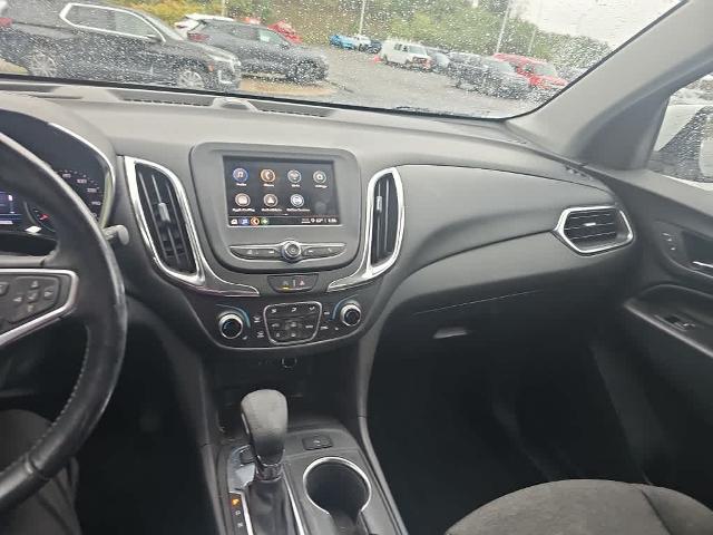 2022 Chevrolet Equinox Vehicle Photo in MOON TOWNSHIP, PA 15108-2571