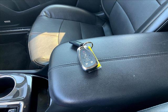 2022 Chevrolet Equinox Vehicle Photo in TOPEKA, KS 66609-0000