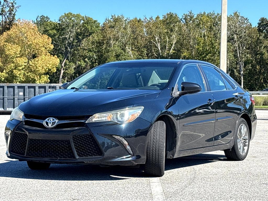 2016 Toyota Camry Vehicle Photo in POOLER, GA 31322-3252