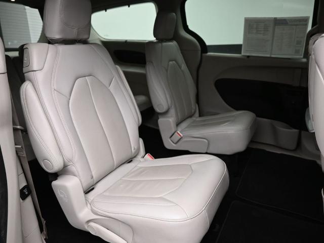 2021 Chrysler Pacifica Vehicle Photo in Cedar Rapids, IA 52402