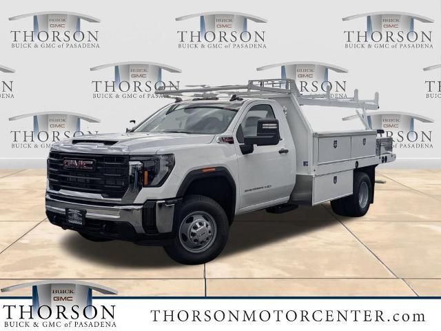 2026 GMC Sierra 3500 HD Chassis Cab Vehicle Photo in PASADENA, CA 91107-3803