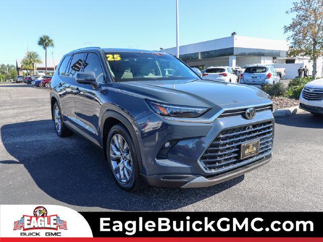 2025 Toyota Grand Highlander Vehicle Photo in HOMOSASSA, FL 34448-1461