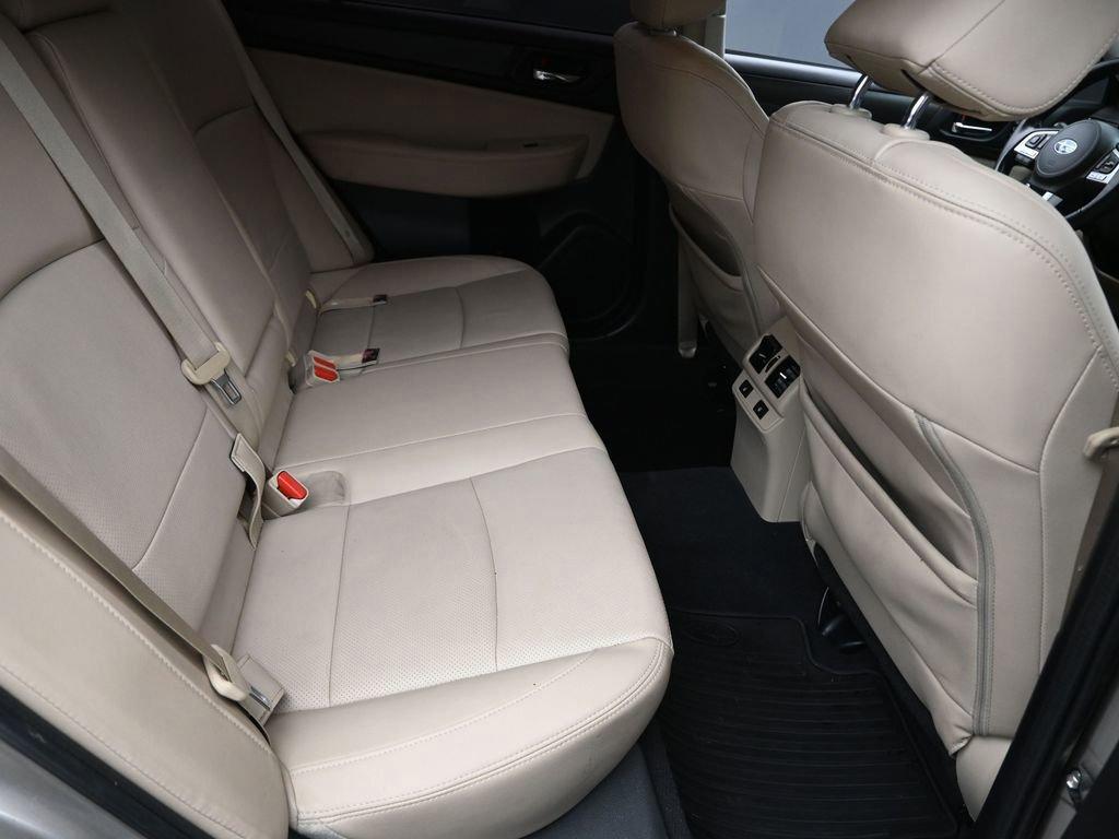 2016 Subaru Legacy Vehicle Photo in Cedar Rapids, IA 52402