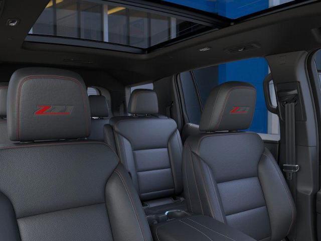 2025 Chevrolet Traverse Vehicle Photo in KANSAS CITY, MO 64114-4502