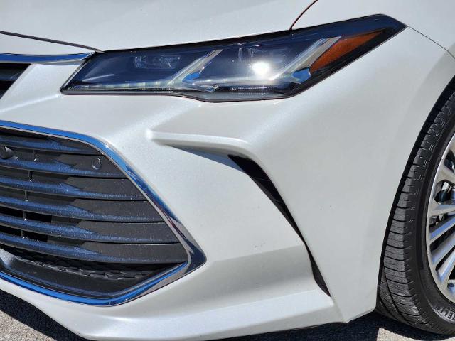 2021 Toyota Avalon Vehicle Photo in DENTON, TX 76210-9321